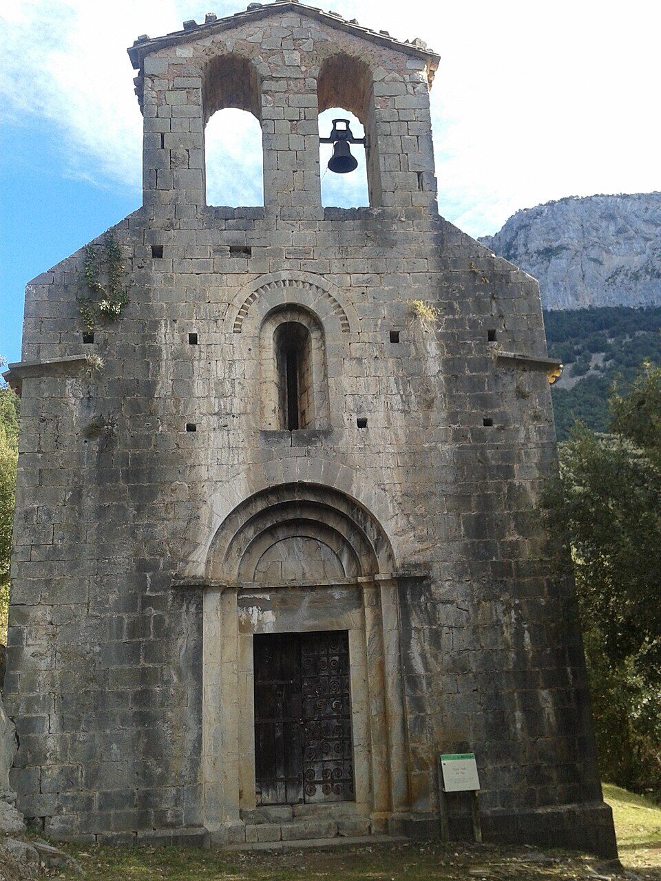 Sant Feliu de Riu en Montagut i Oix