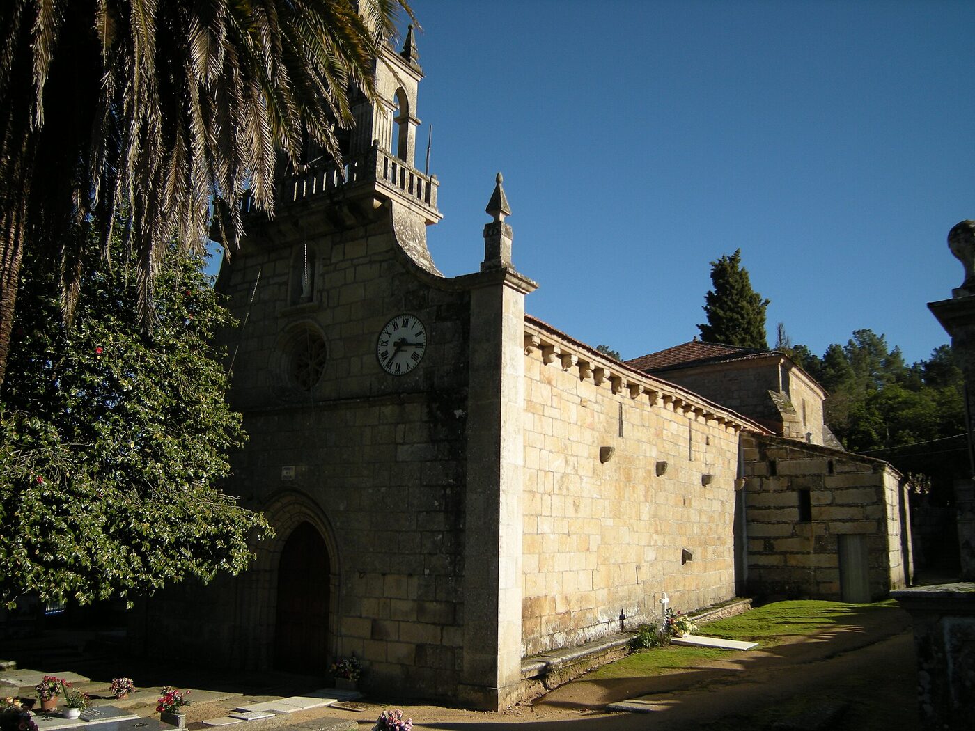 Igrexa de San Lourenzo de Piñor en Barbadás