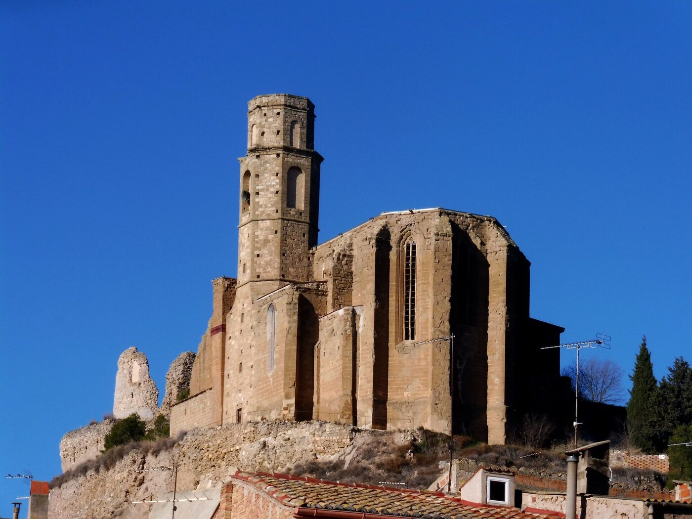 Santa Maria en Castelló de Farfanya
