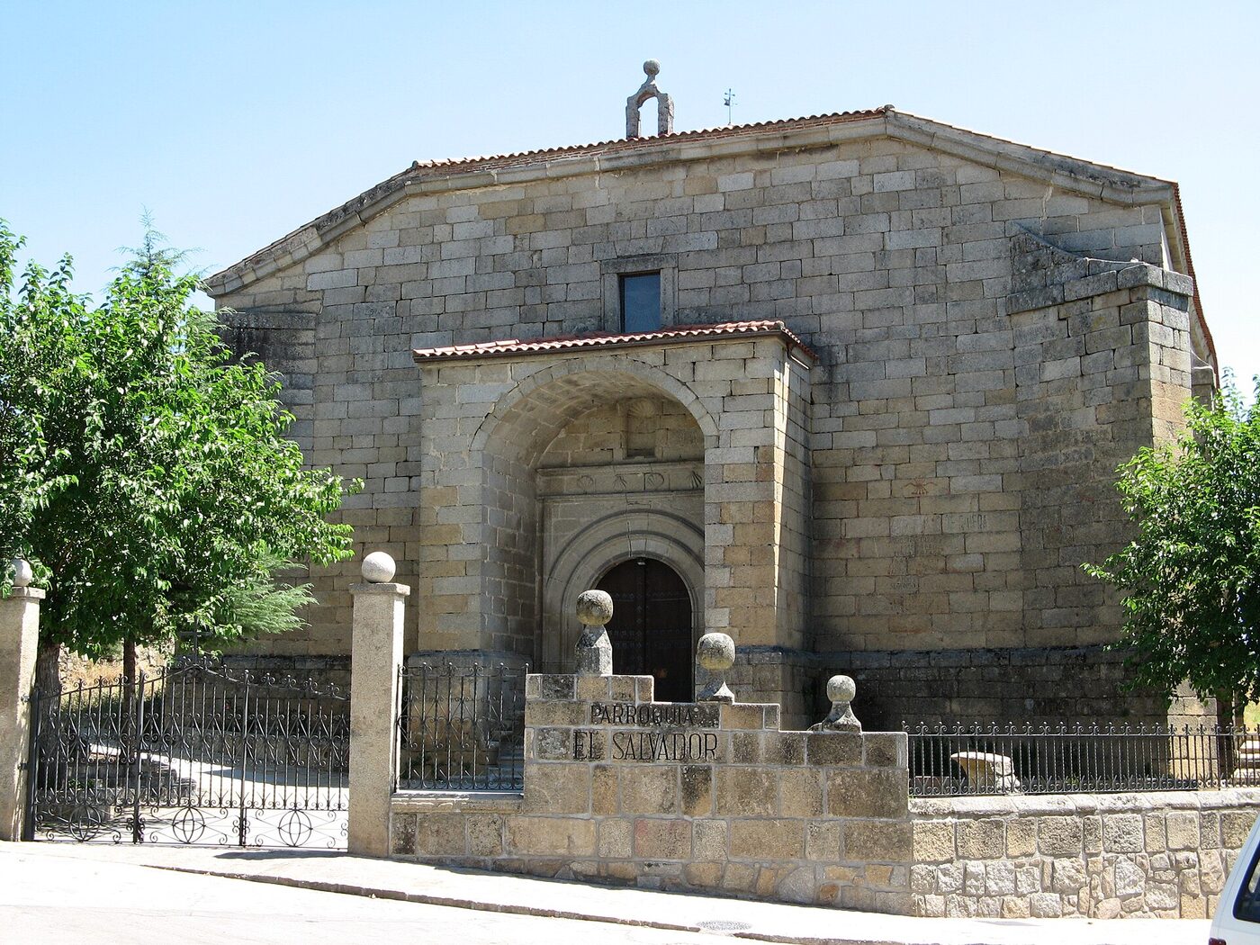 Iglesia del Salvador en La Adrada
