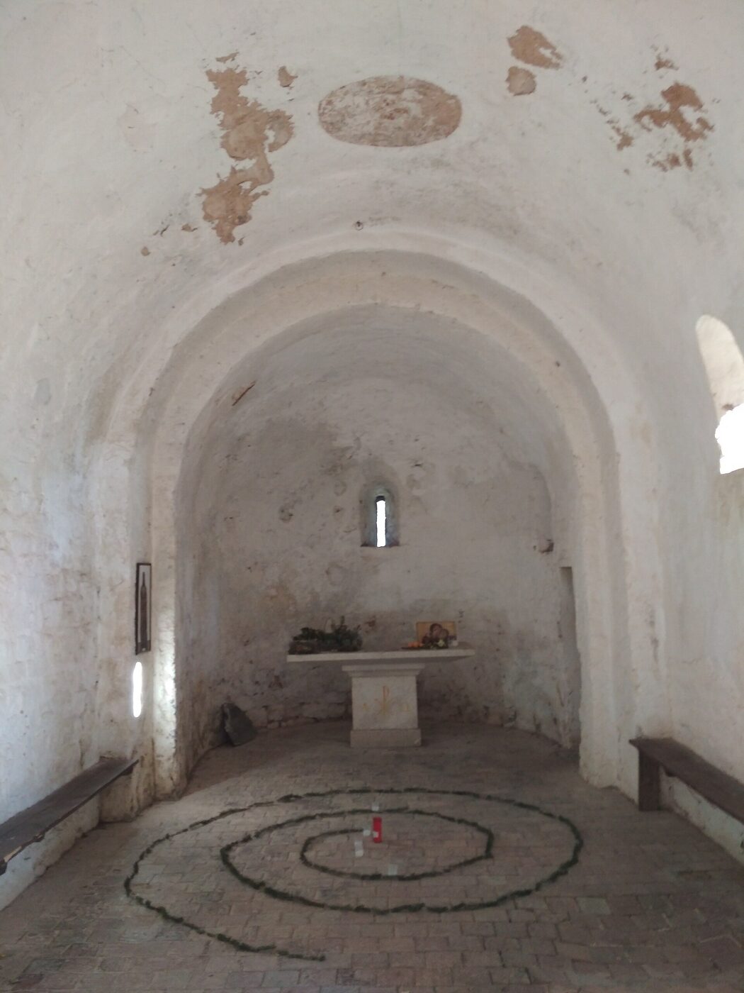 Sant Andreu de Guitarriu en Sales de Llierca