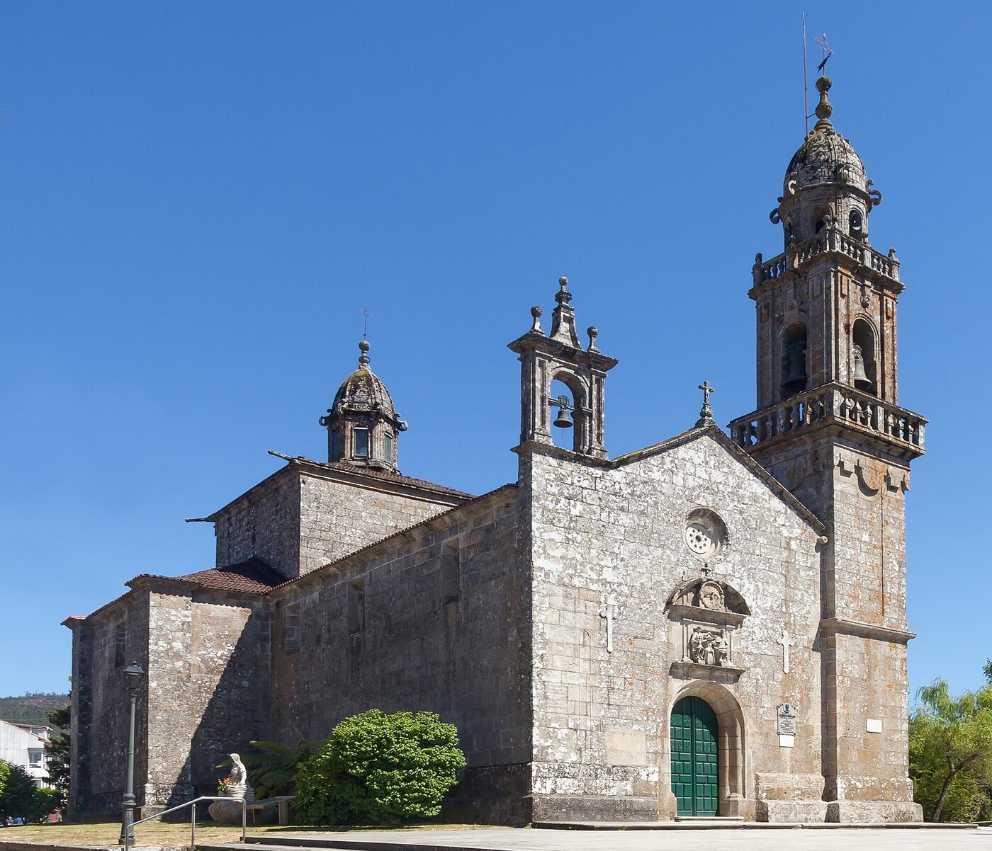 Igrexa de Santa María de Cuntis en Cuntis
