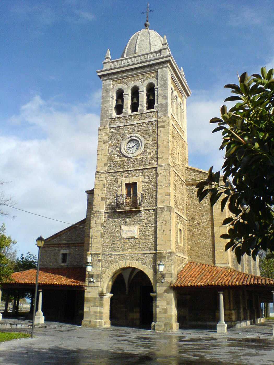 Iglesia de Santa María en Gozón
