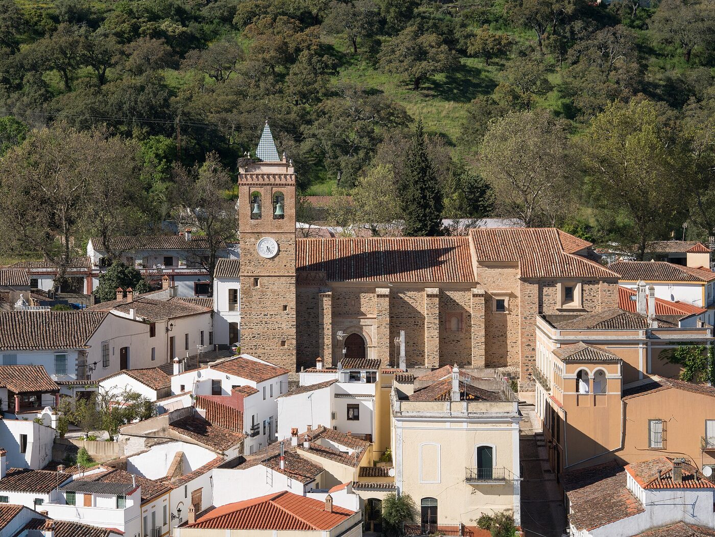 Iglesia de San Martín en Almonaster la Real