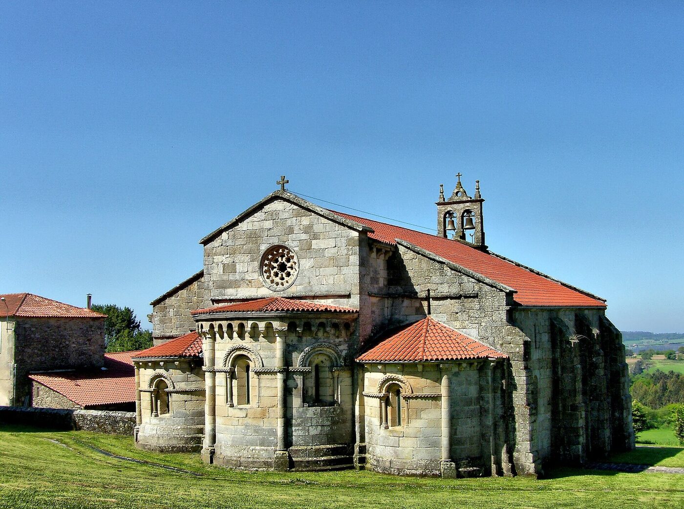 Mosteiro de Santa María de Mezonzo en Ru