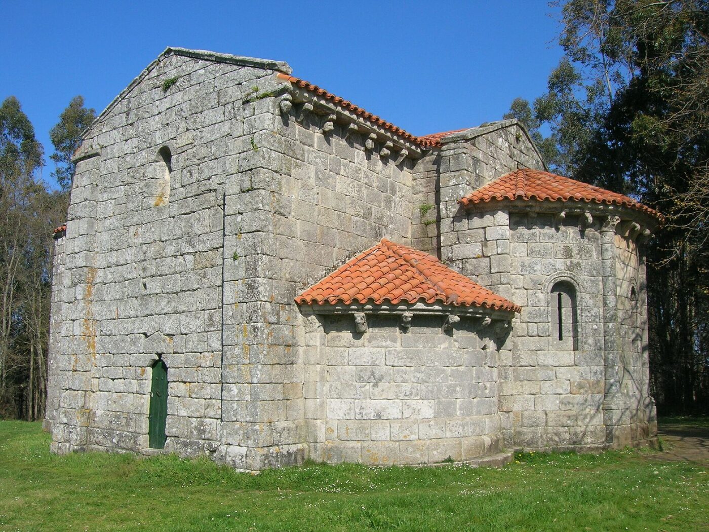 Igrexa de San Miguel de Breamo en Pontedeume