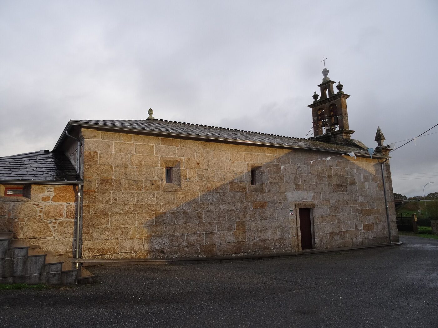 Igrexa de San Vicente de Pías en Lugo