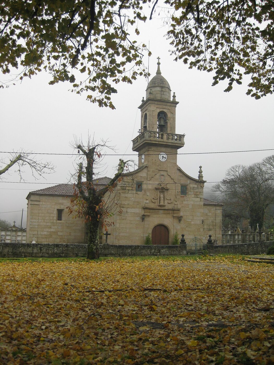 Igrexa de Santa Mariña de Pías en Ponteareas