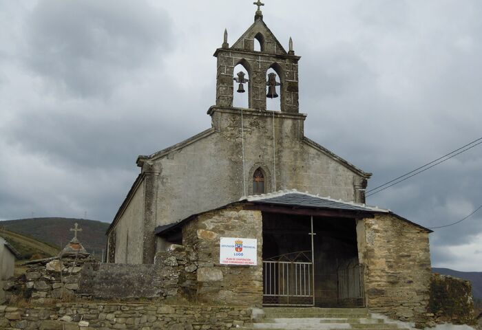 Igrexa de Santo Isidro de Lamas do Biduedo