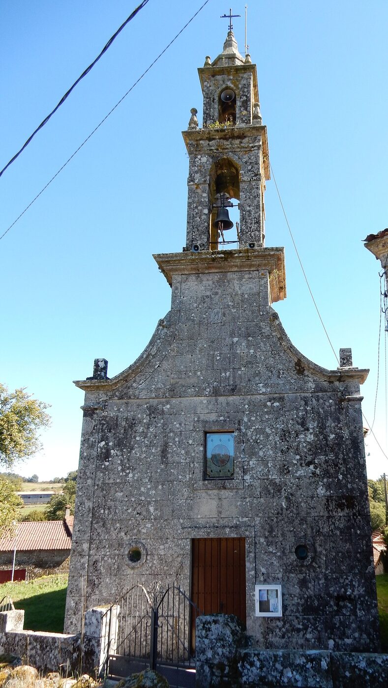 Igrexa de Santa Baia da Aguada en Carballedo