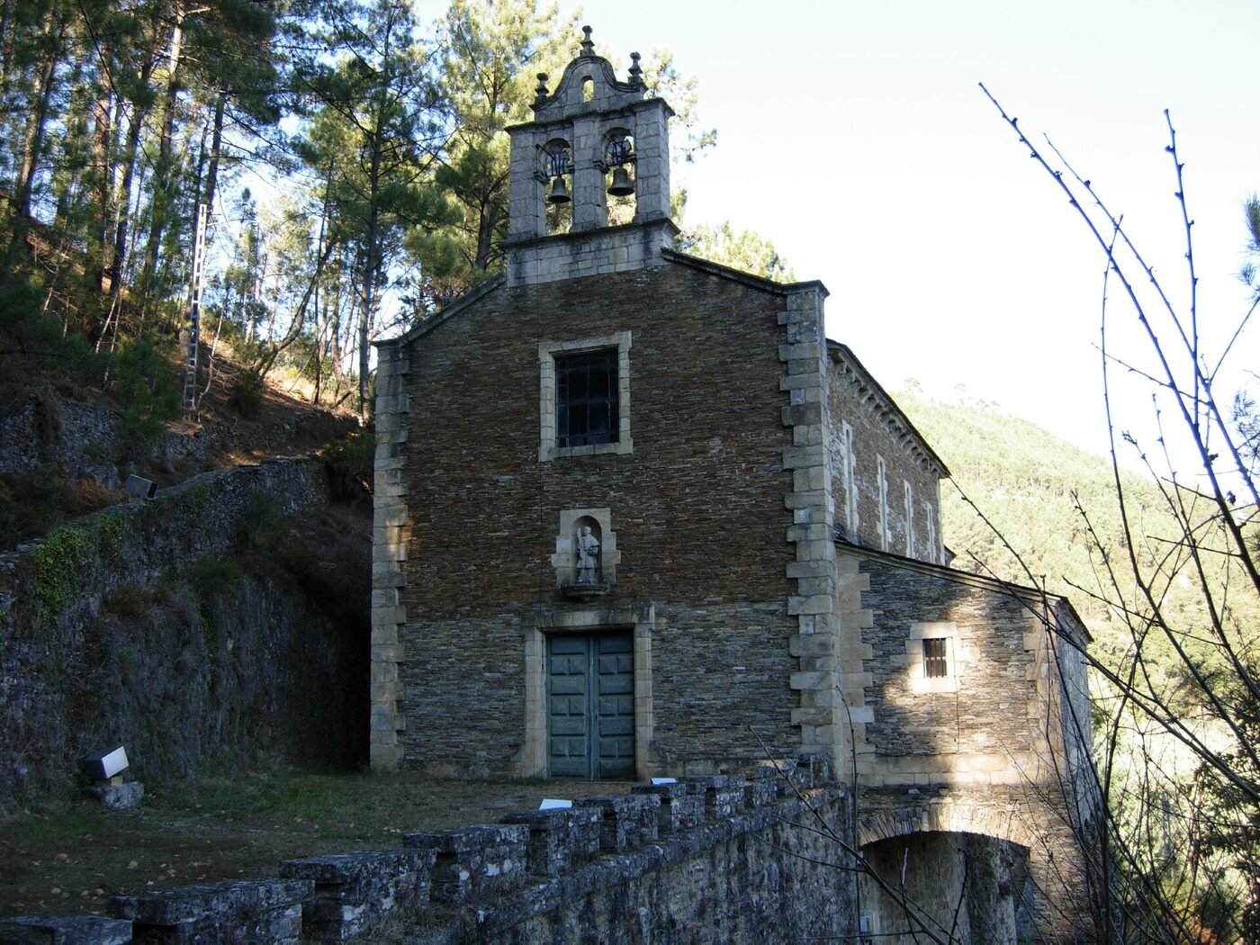 Igrexa de Santo Estevo de Chouzán en Carballedo