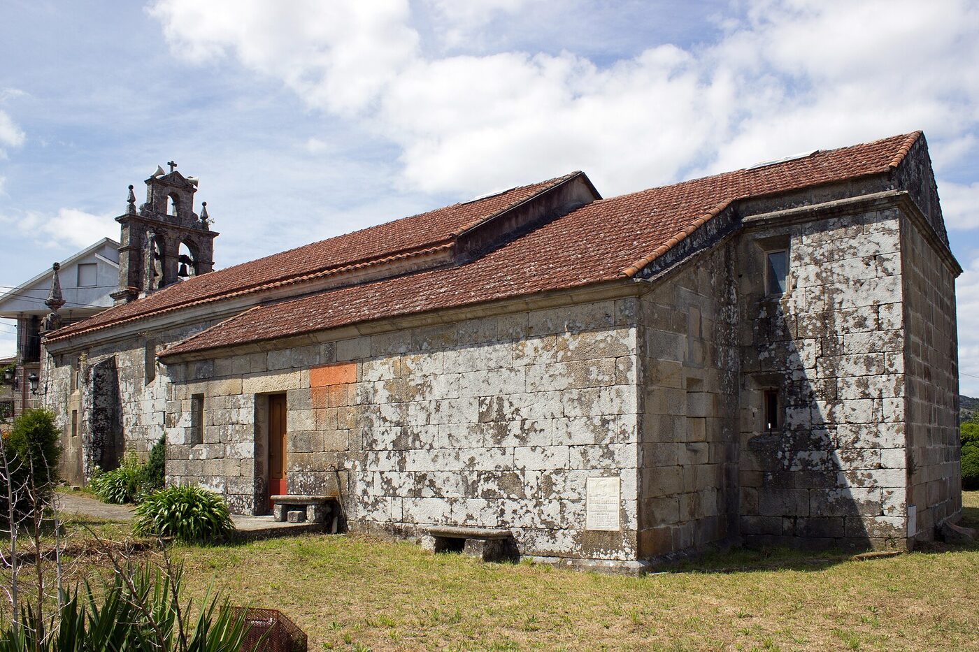 Igrexa de Santa María de Quins en Melón