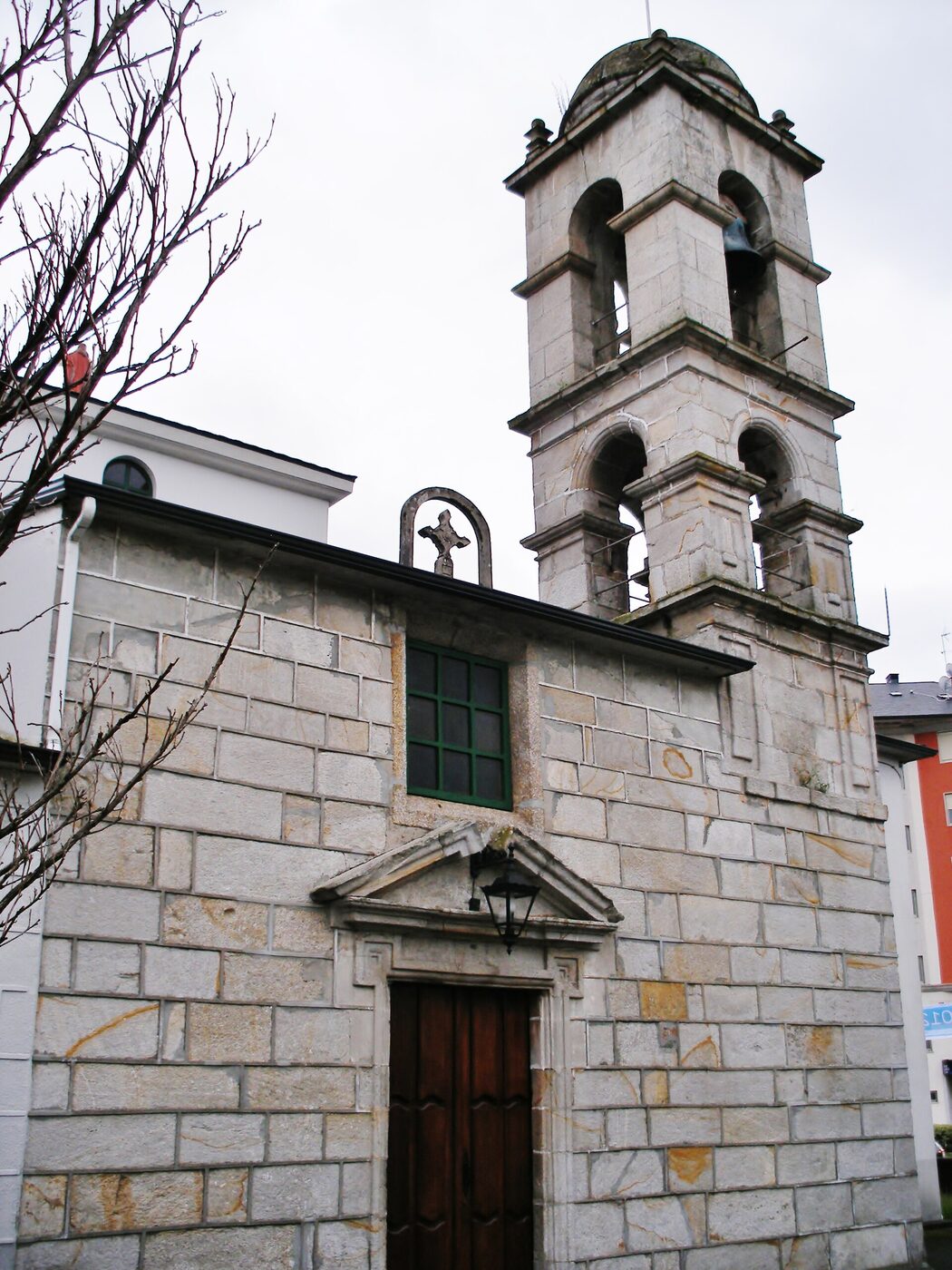 Igrexa de San Salvador de Fene en Fene