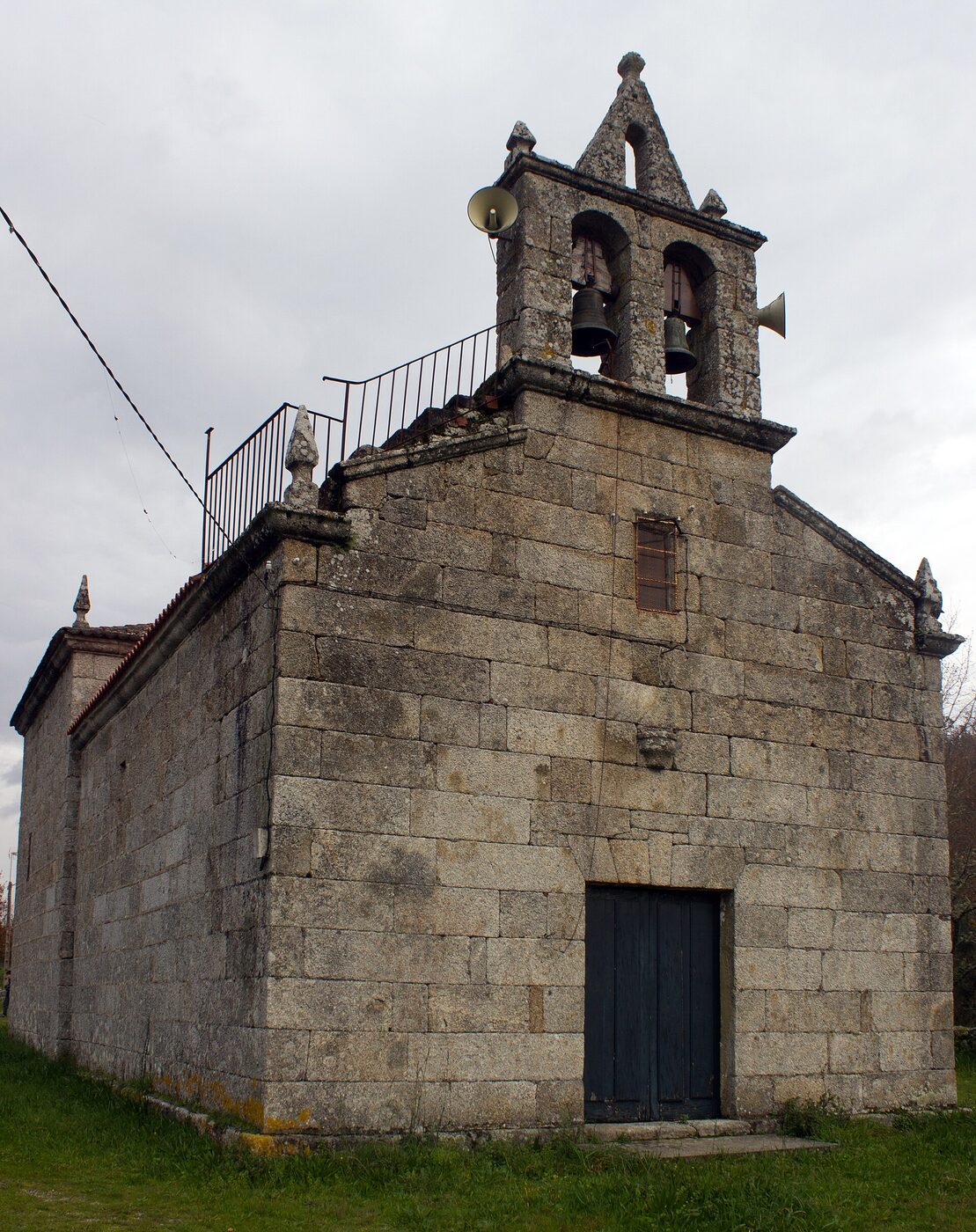 Igrexa de San Amaro das Regadas en Beade
