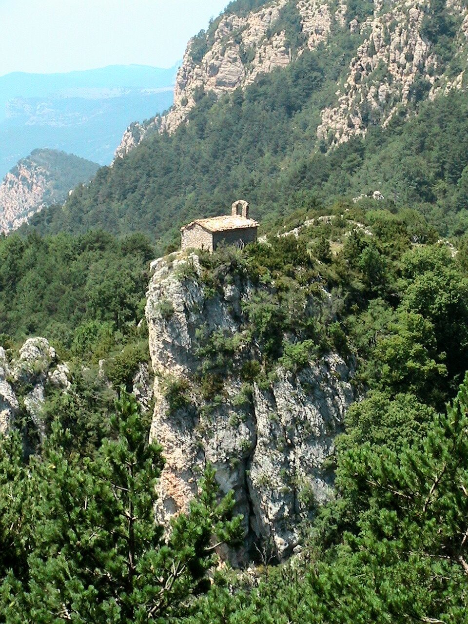 Sant Llorenç dels Porxos en Castellar del Riu