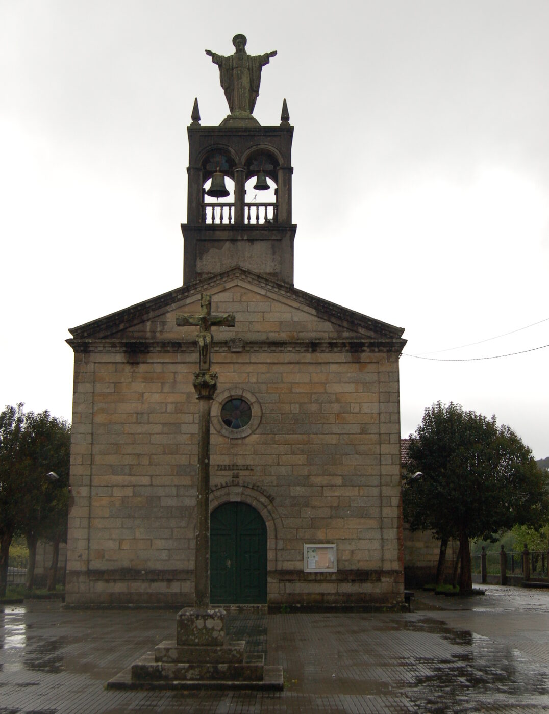 Igrexa Nova de Santa Mariña de Esteiro en Muros