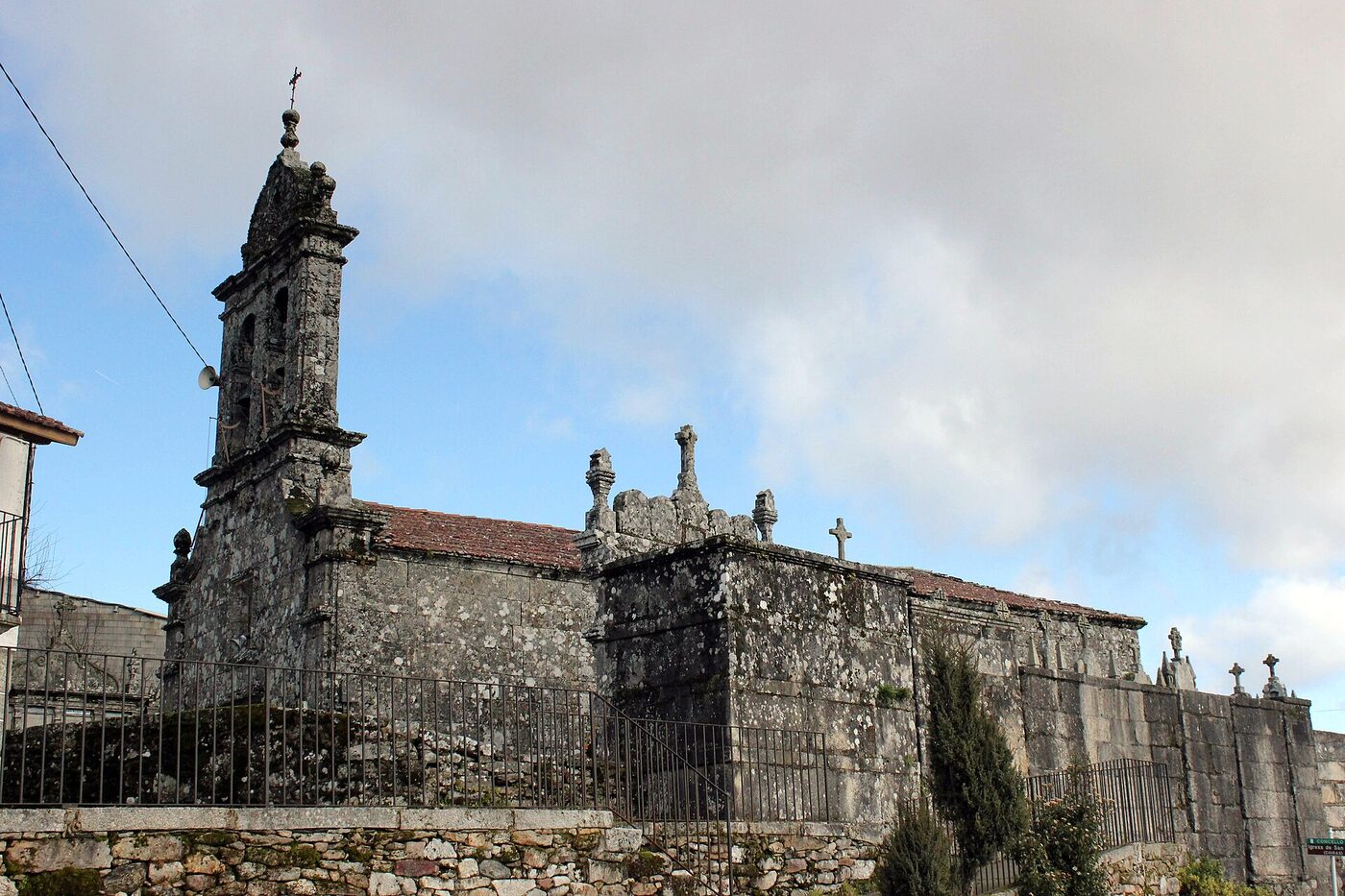 Igrexa de San Xoán de Coiras en Piñor