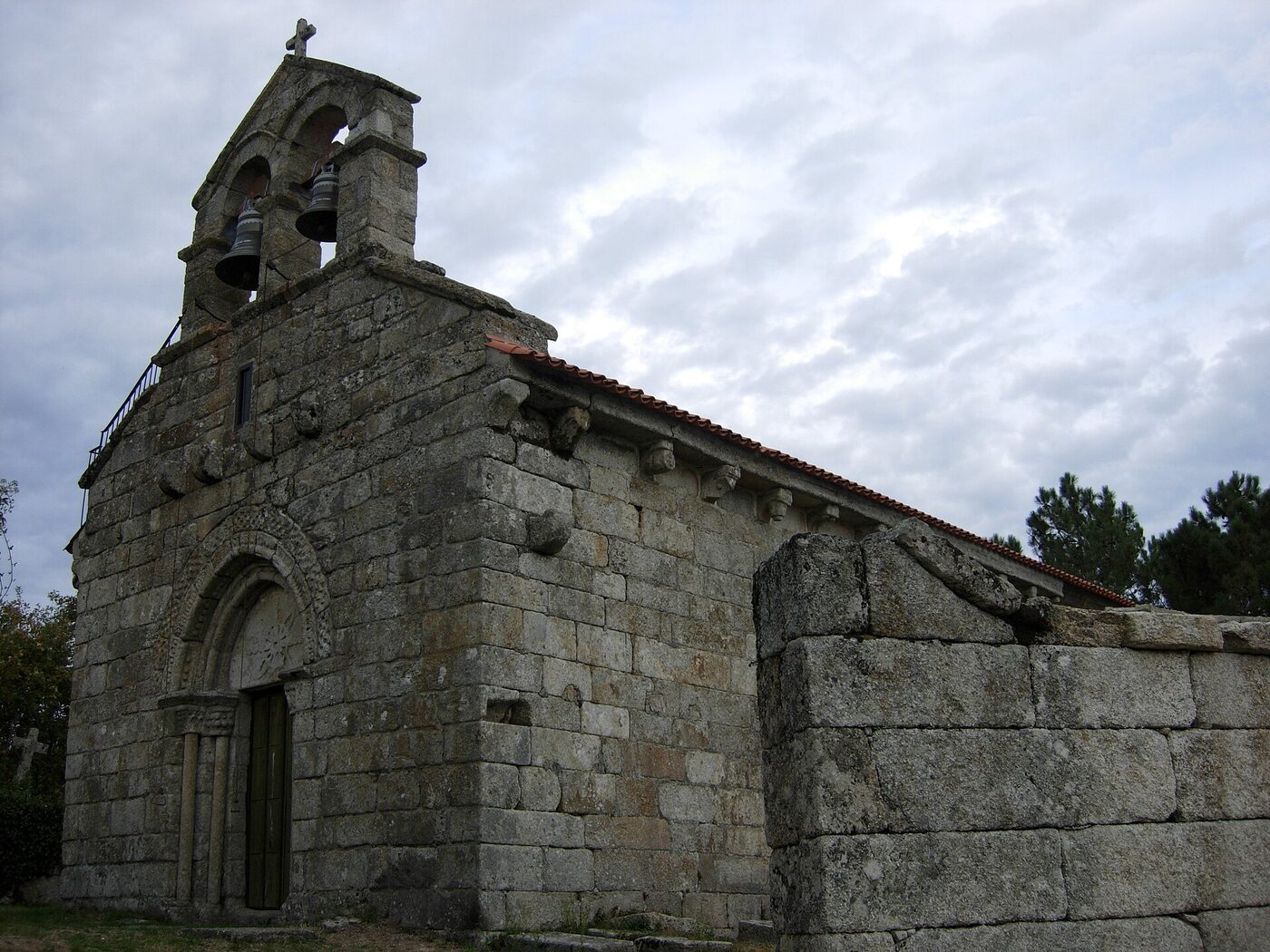 Igrexa de Santo André de Abelenda das Penas en Carballeda de Avia