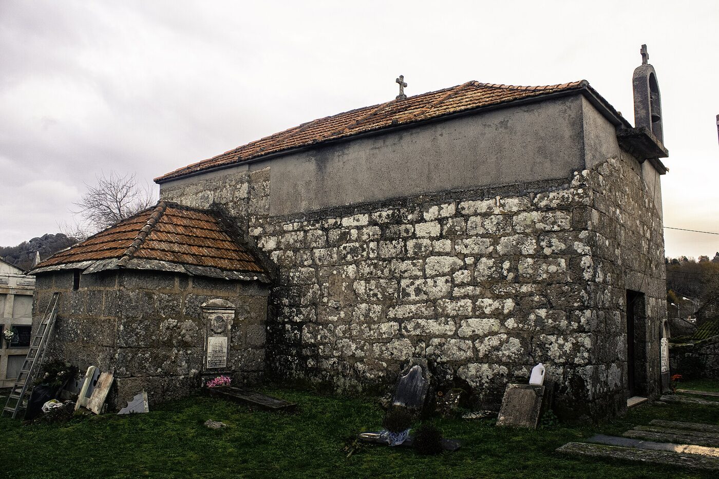Igrexa de San Martiño de Balde en Carballeda de Avia