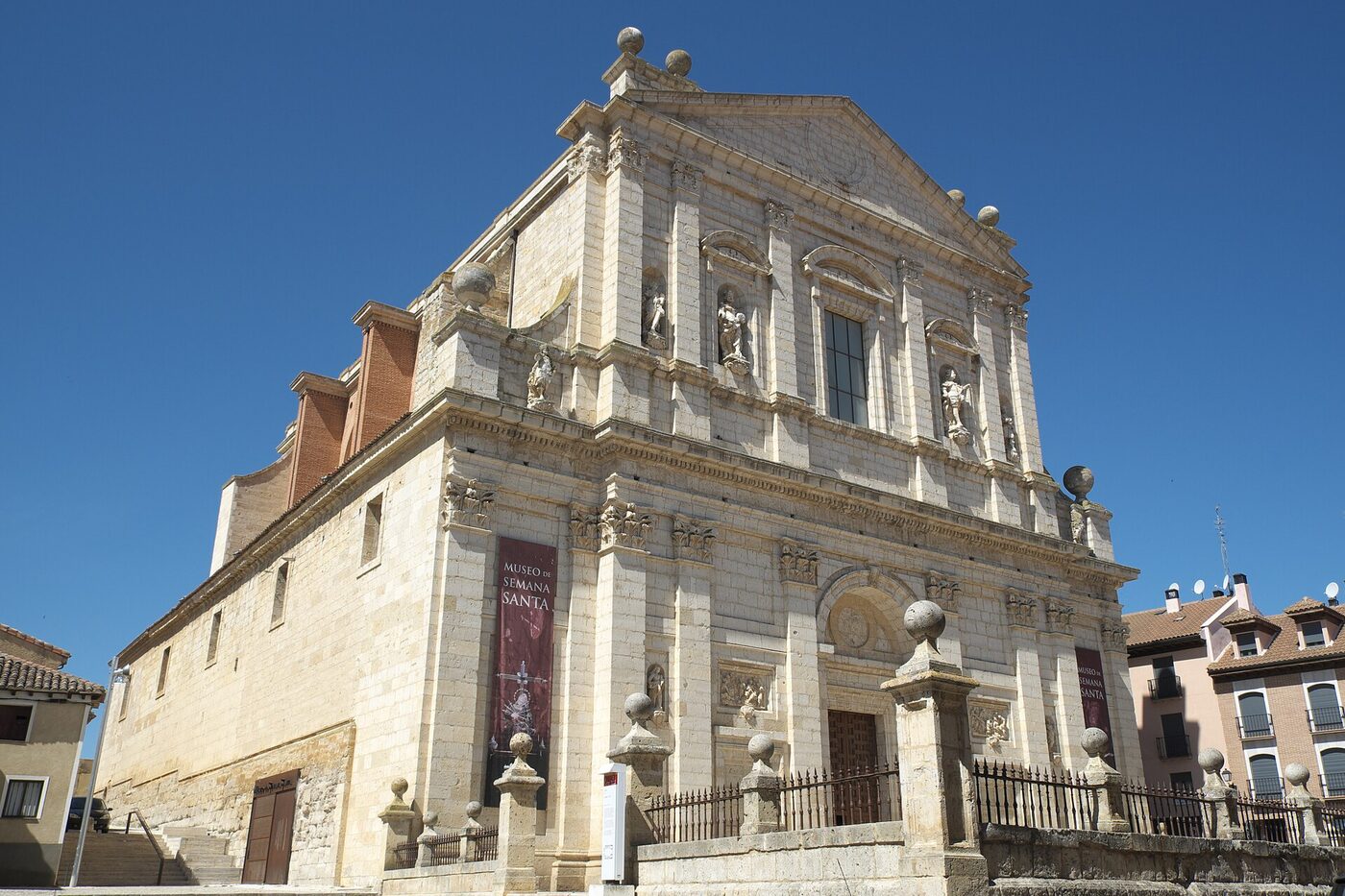 Iglesia de Santa Cruz en Medina de Rioseco