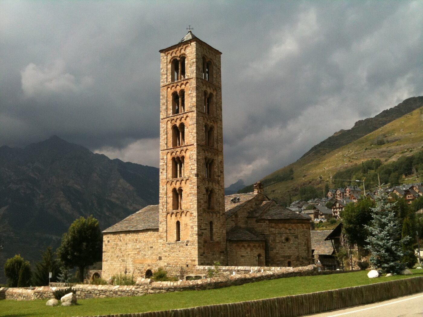 Sant Climent de Taüll en la Vall de Boí