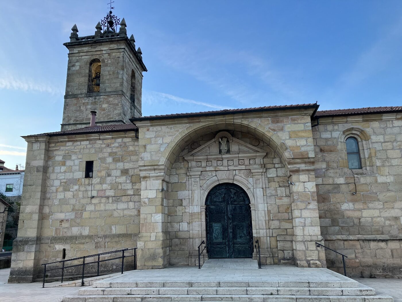 Iglesia de San Cristóbal en Quintanar de la Sierra