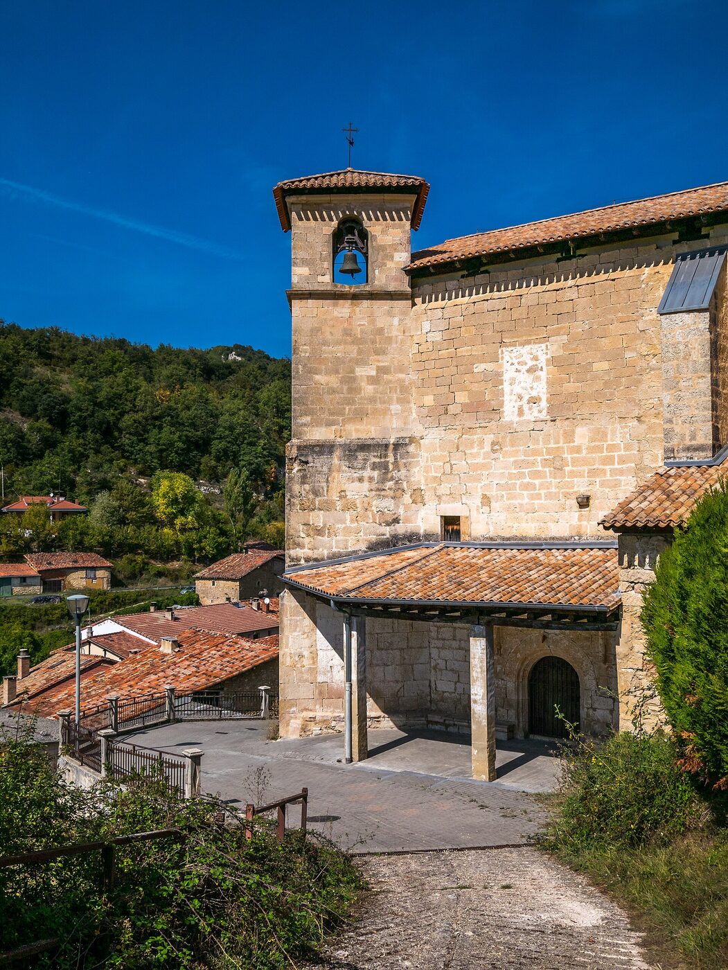Iglesia de Korres en Arraya-Maestu