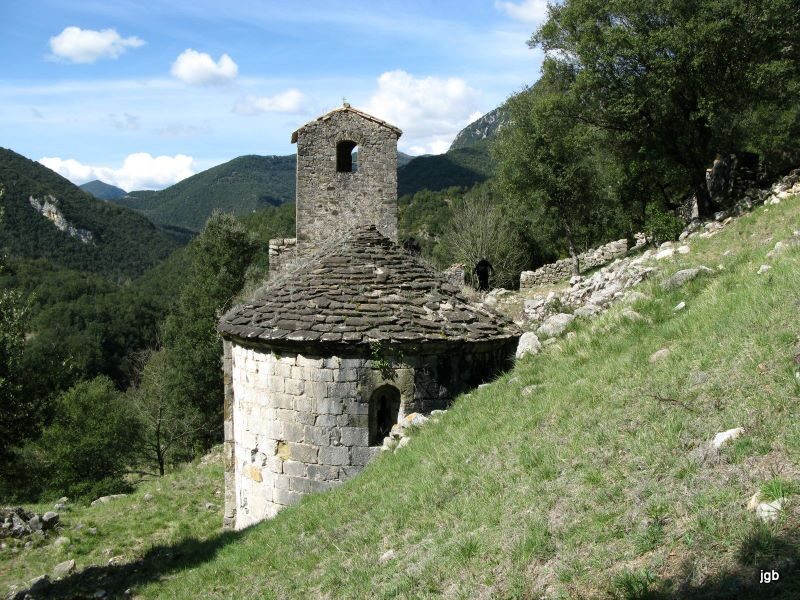 Santa Maria d'Escales en Montagut i Oix