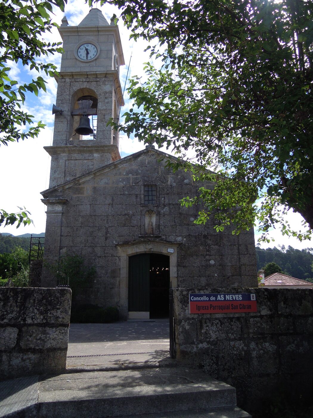 Igrexa de San Cibrán de Ribarteme en As Neves