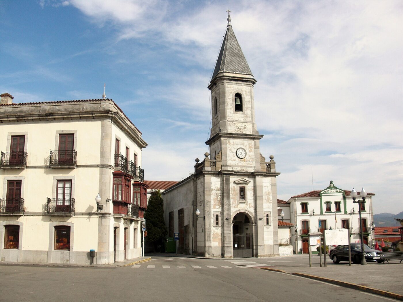 Iglesia de Santa María de Muros en Muros de Nalón