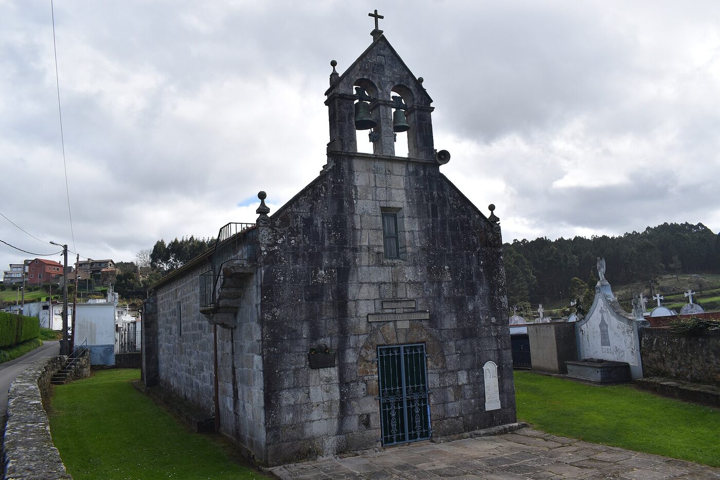 Igrexa Vella de Santiago de Arteixo en Arteixo