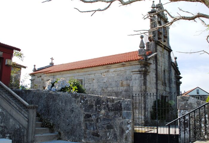 Igrexa de Santa María de Pinzás