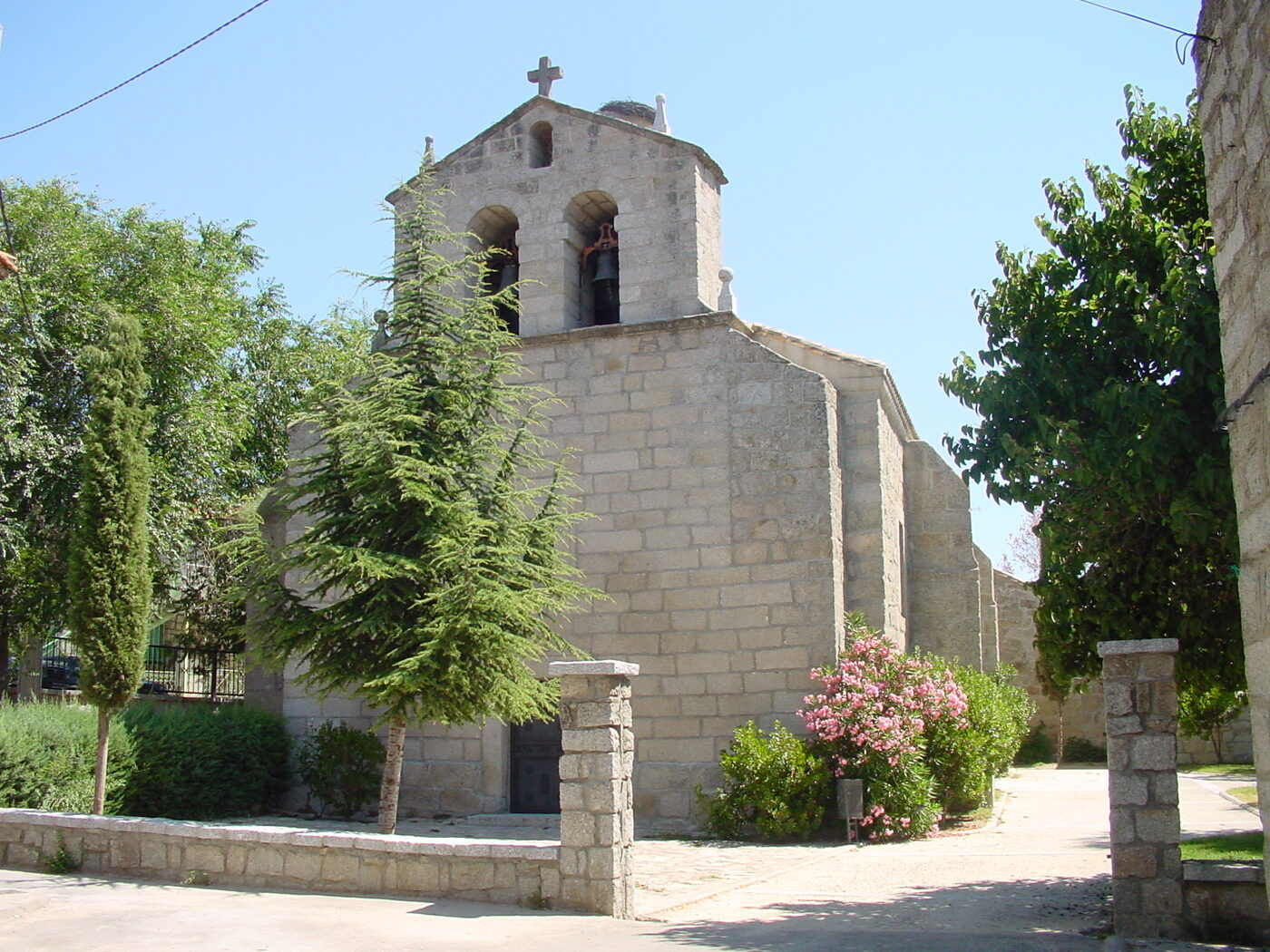 Iglesia de San Bartolomé en Navas de San Antonio