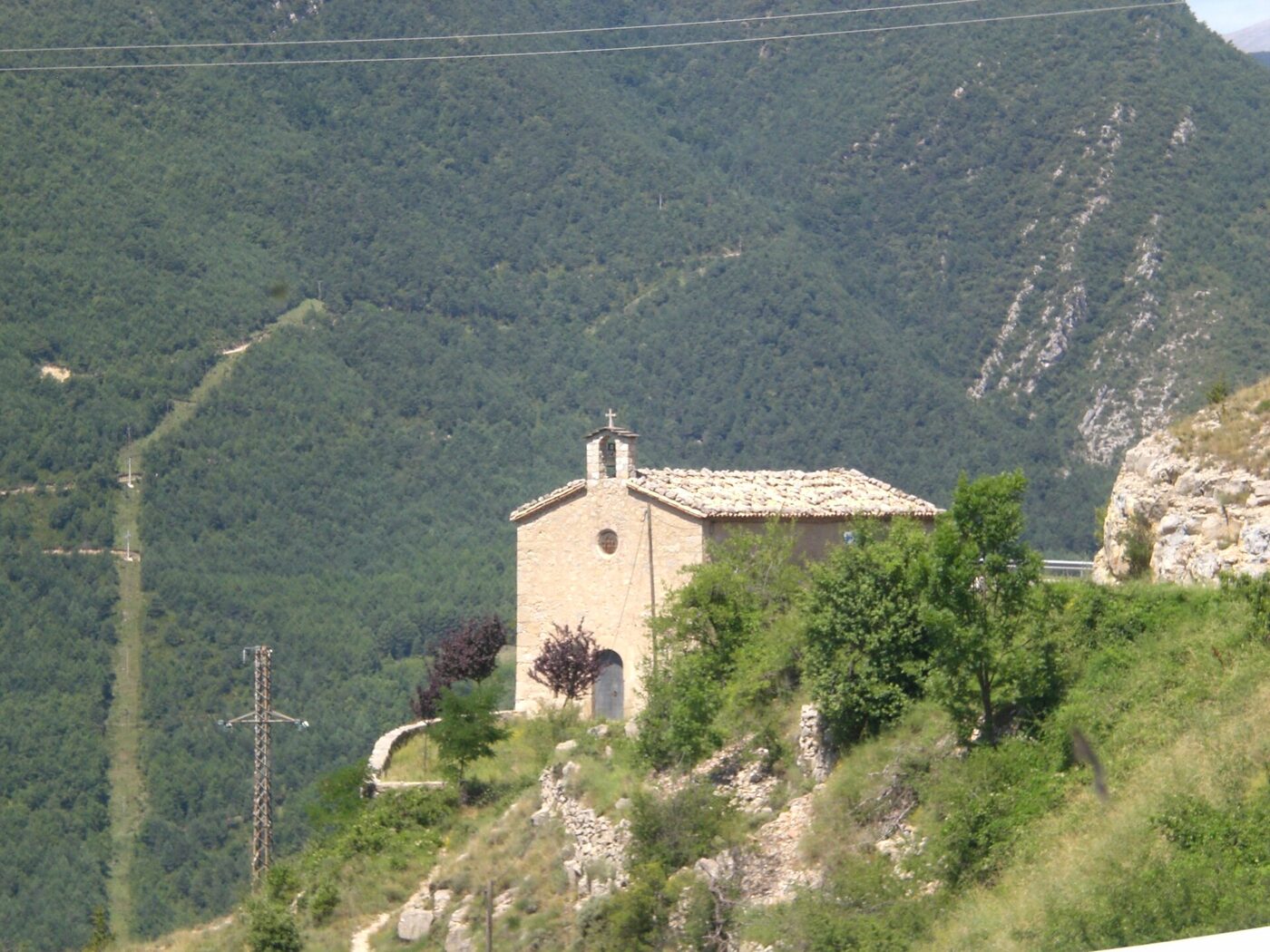 Mare de Déu de les Esposes en Sant Julià de Cerdanyola