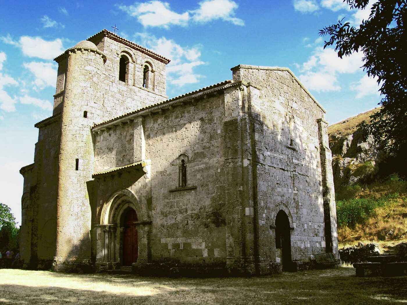 Ermita de Nuestra Señora del Valle en Monasterio de Rodilla