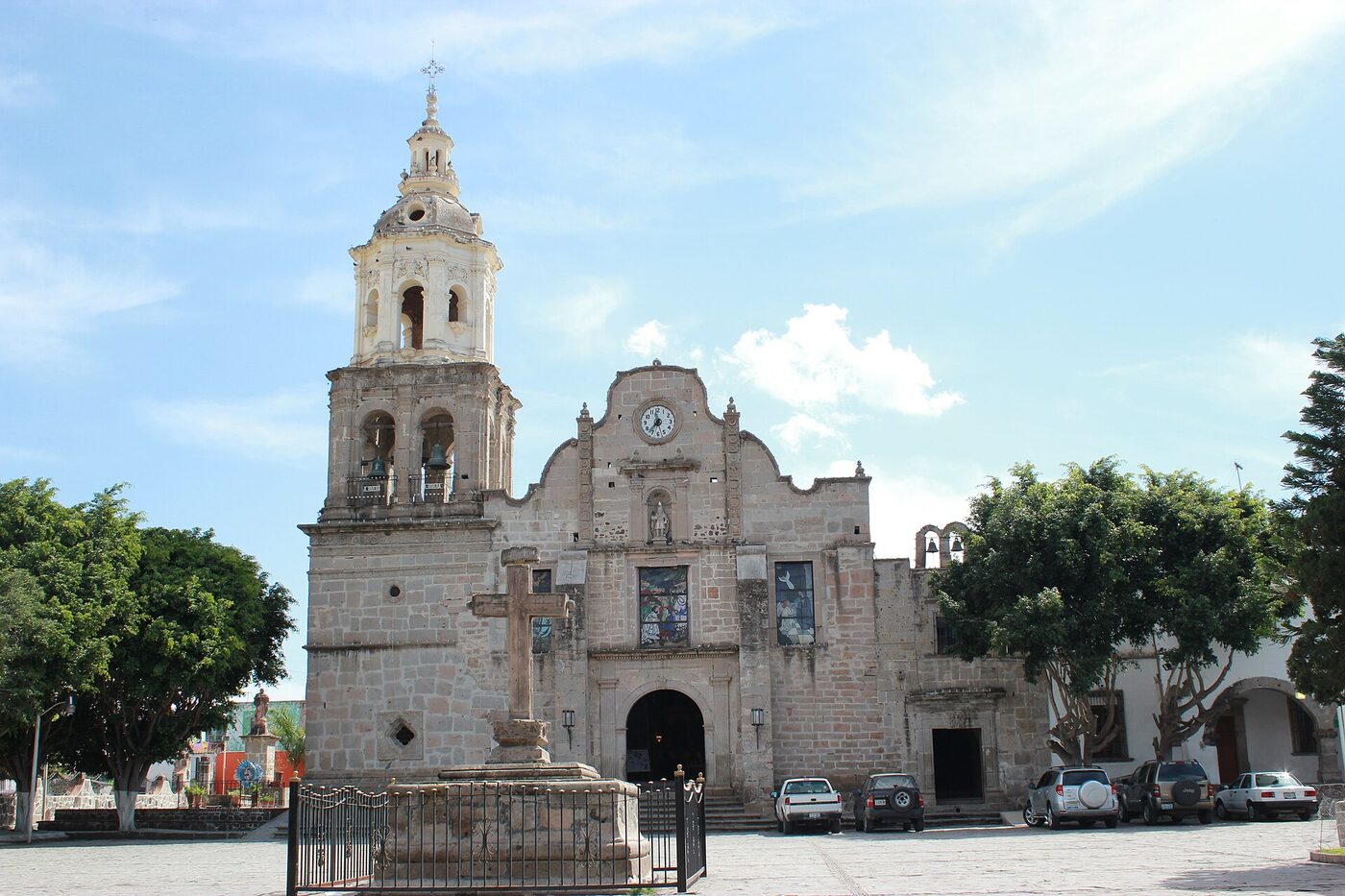Parroquia de los Santos Reyes en Cajititlán