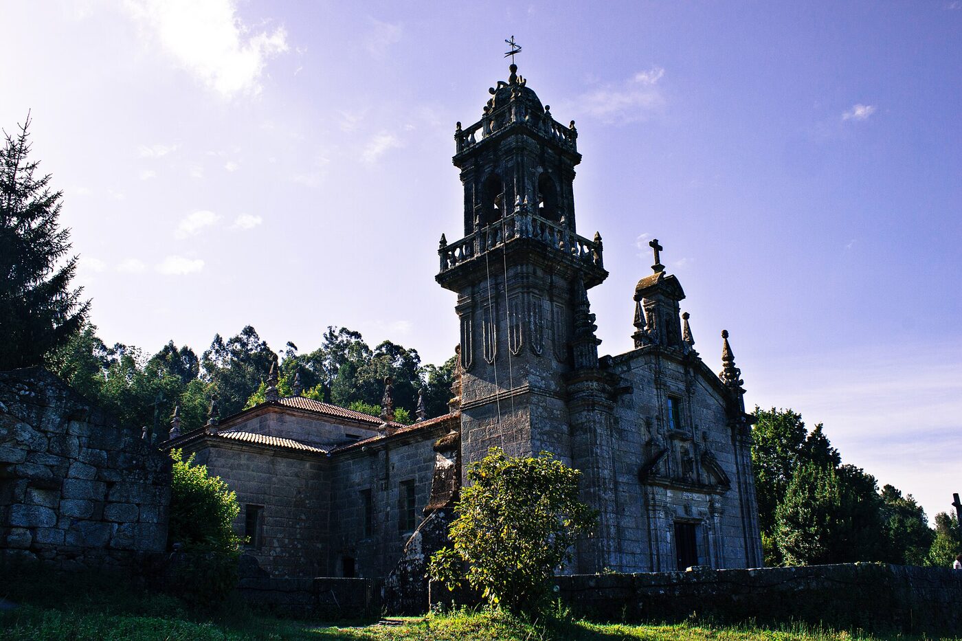 Igrexa de San Martiño de Barcia de Mera en Covelo