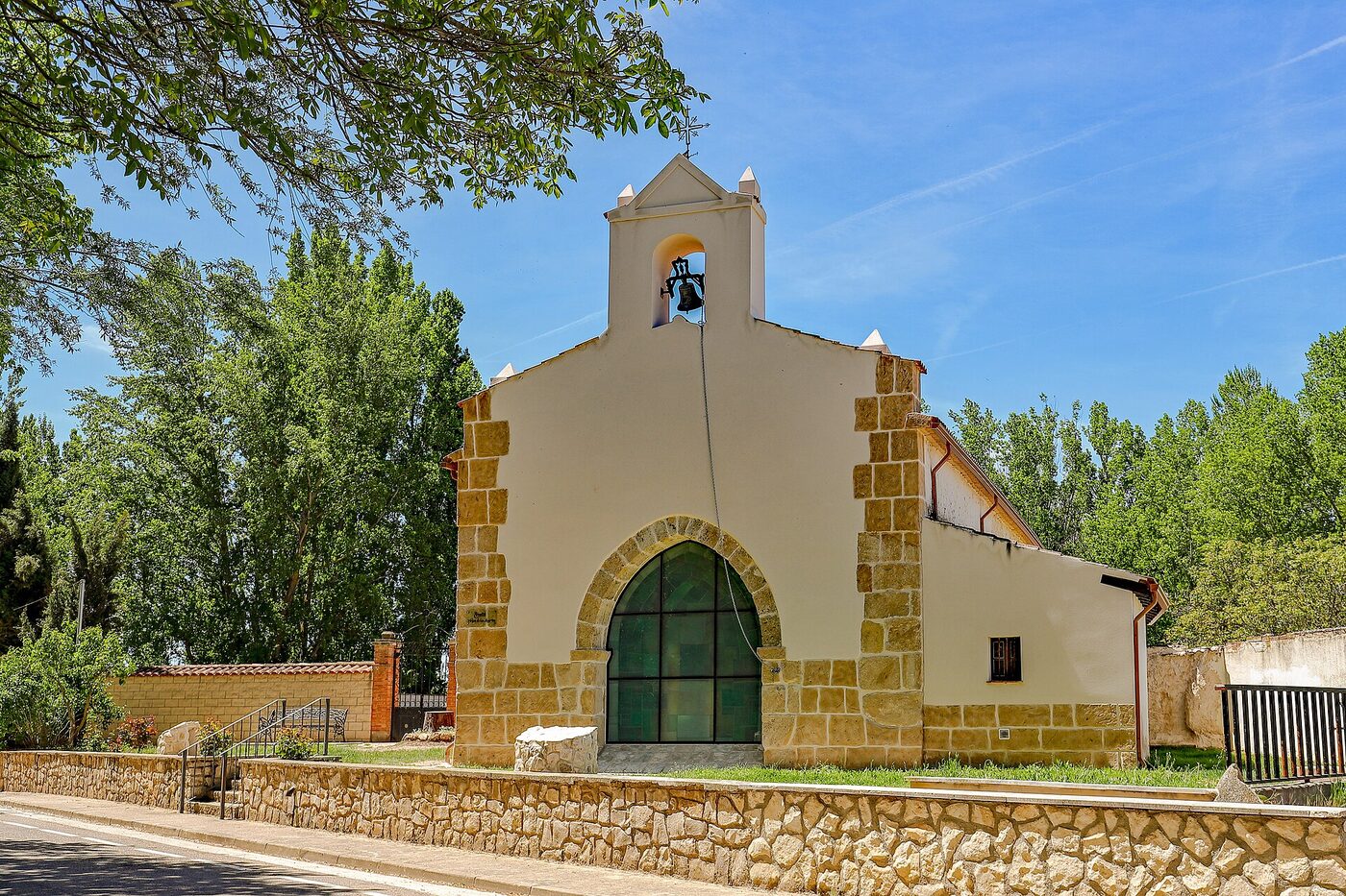 Ermita de Nuestra Señora de los Huertos en Berlangas de Roa