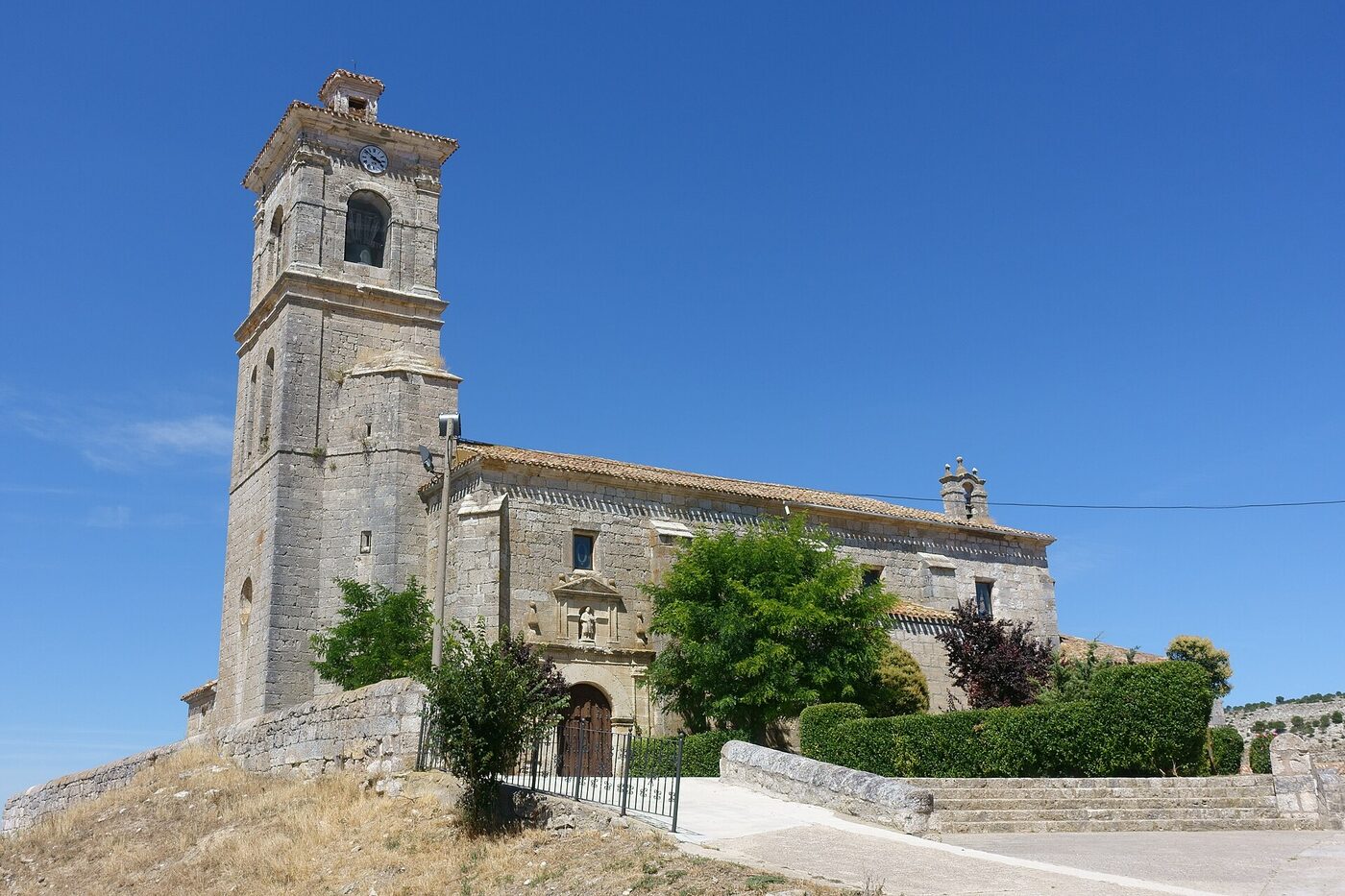 Iglesia de San Esteban Protomártir en Valles de Palenzuela