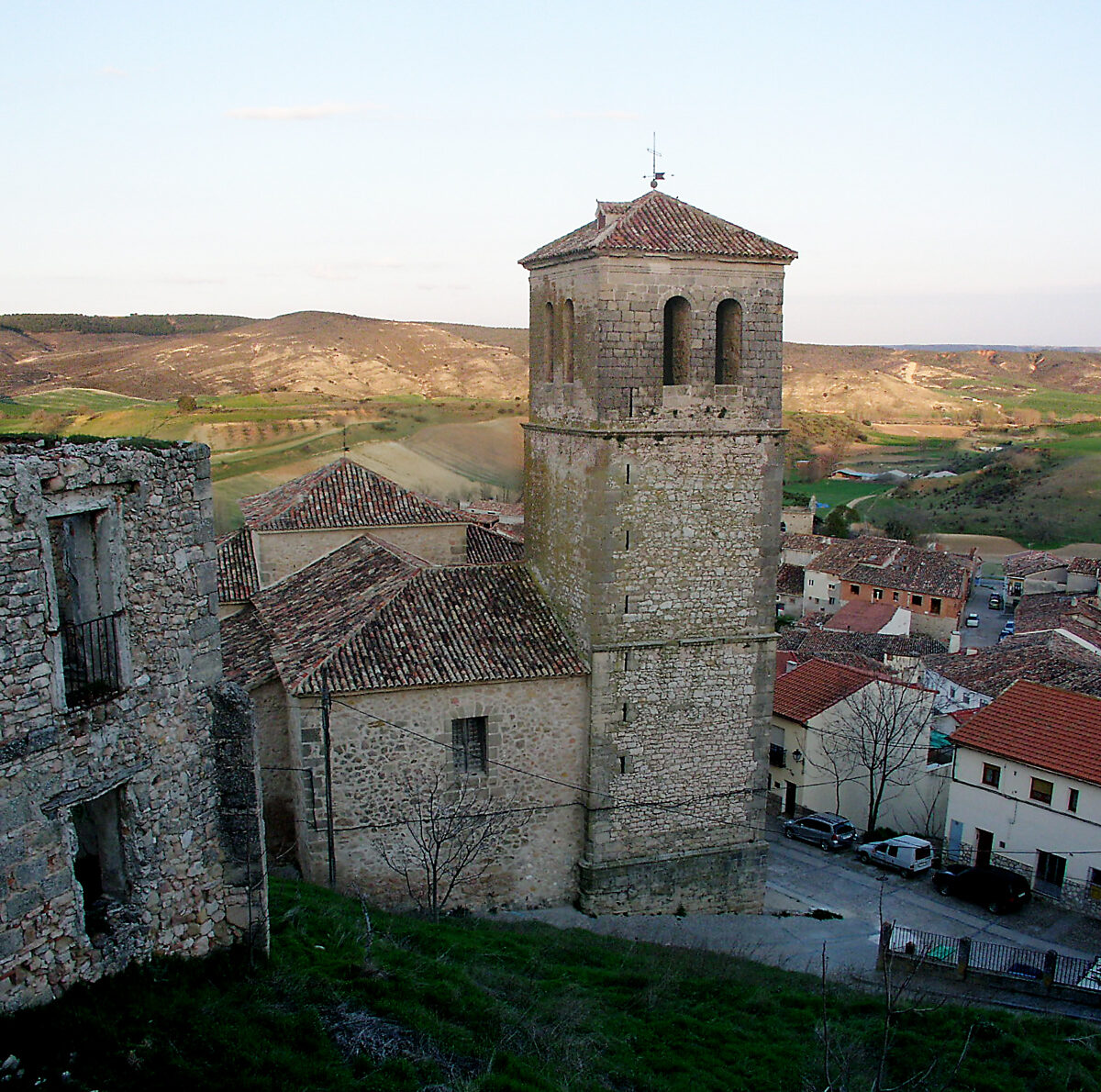 Iglesia de San Pedro en Cogolludo