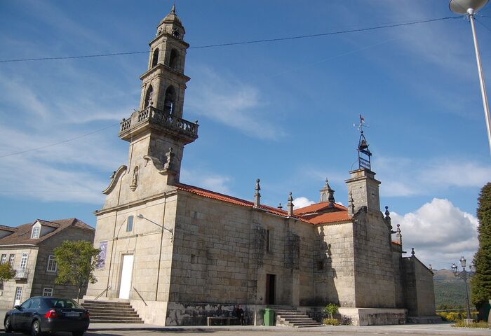 Igrexa de San Lourenzo de Fornelos de Montes