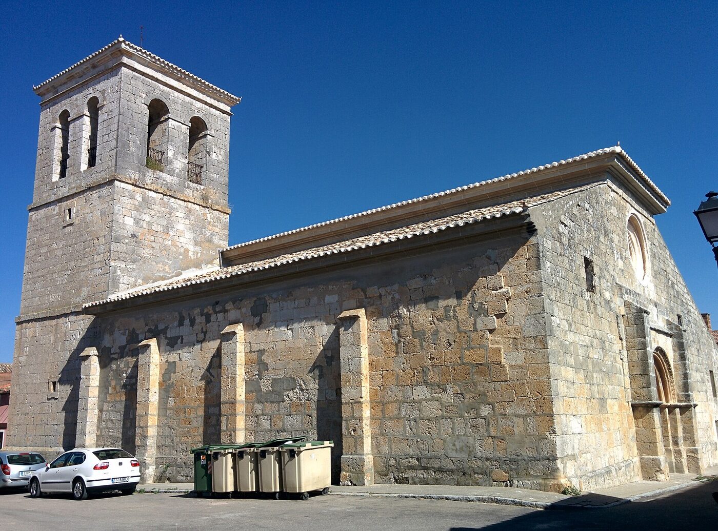 Iglesia de Nuestra Señora de la Paz en Castrillo de Onielo