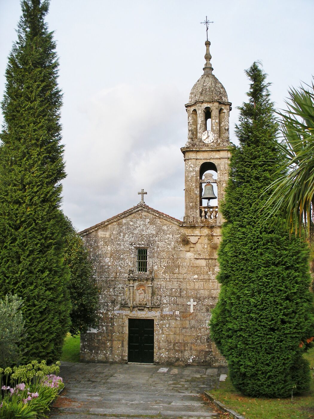 Igrexa de Santa María de Biduído en O Milladoiro