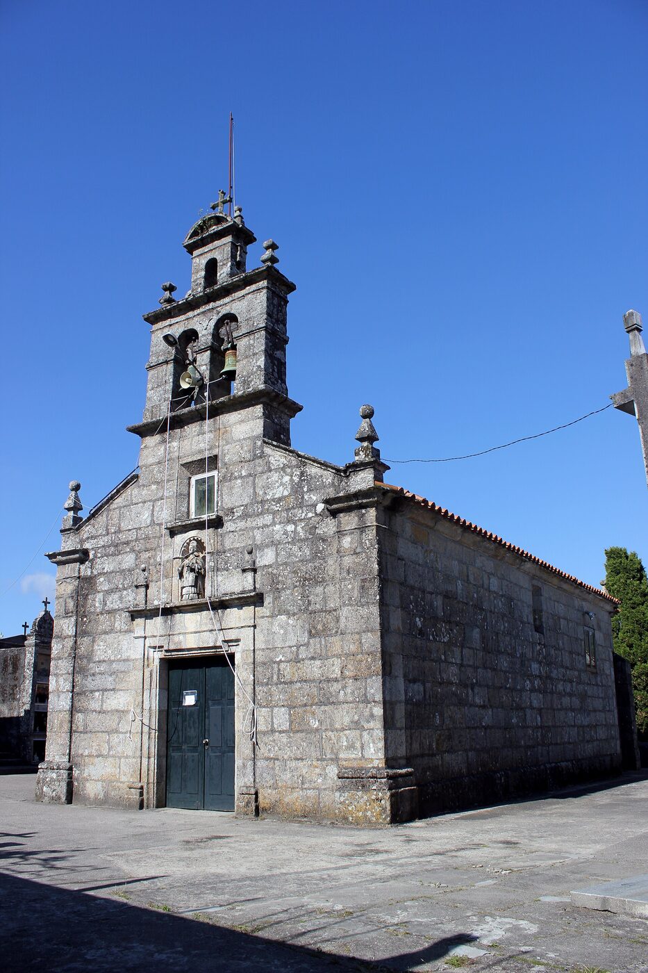 Igrexa de Santo Estevo de Negros en Redondela