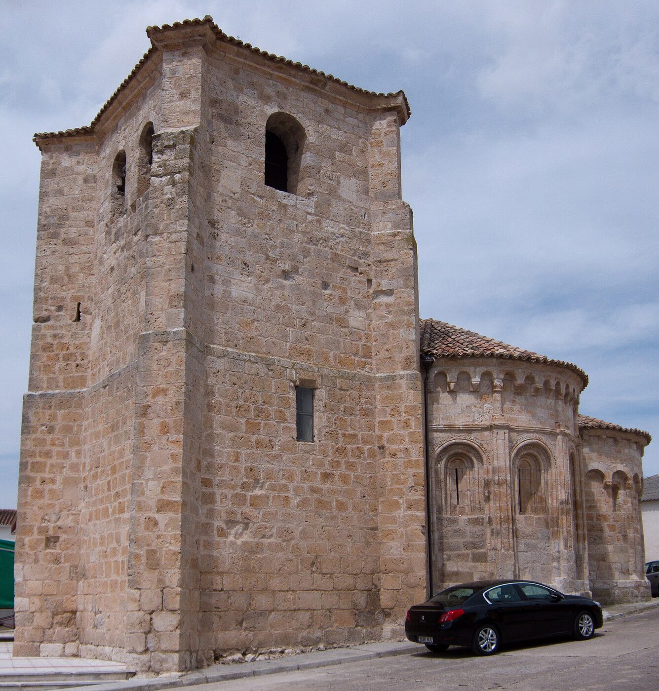 Iglesia Parroquial en Villaconancio
