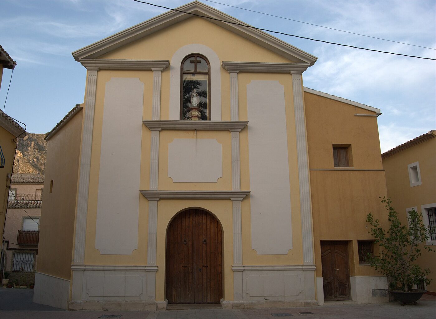 Iglesia de San Agustín en Ojós