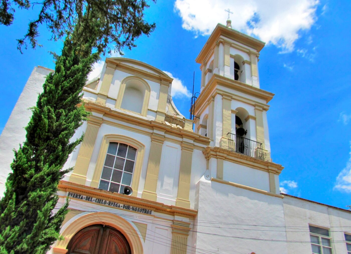 Iglesia de Santa Clara en San Lorenzo Tepaltitlán