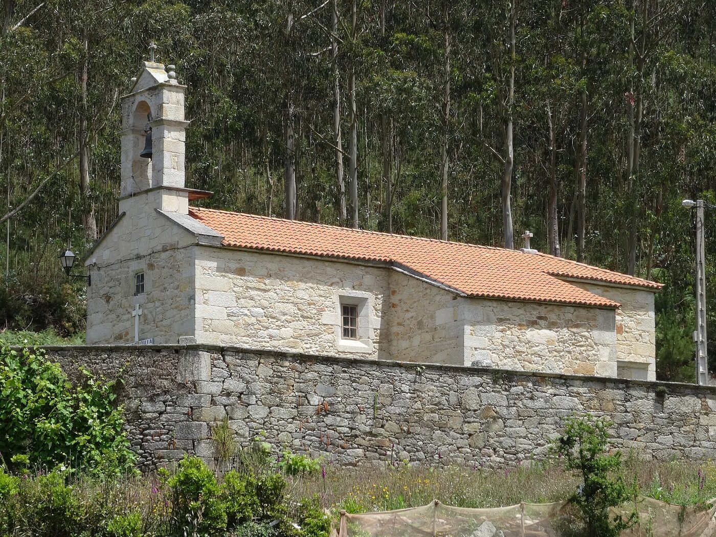 Igrexa de San Xoán de Niñóns en Ponteceso