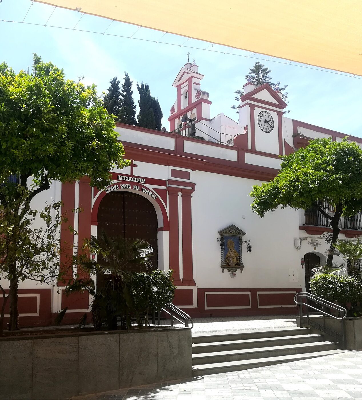 Parroquia de Nuestra Señora de Belén en Tomares