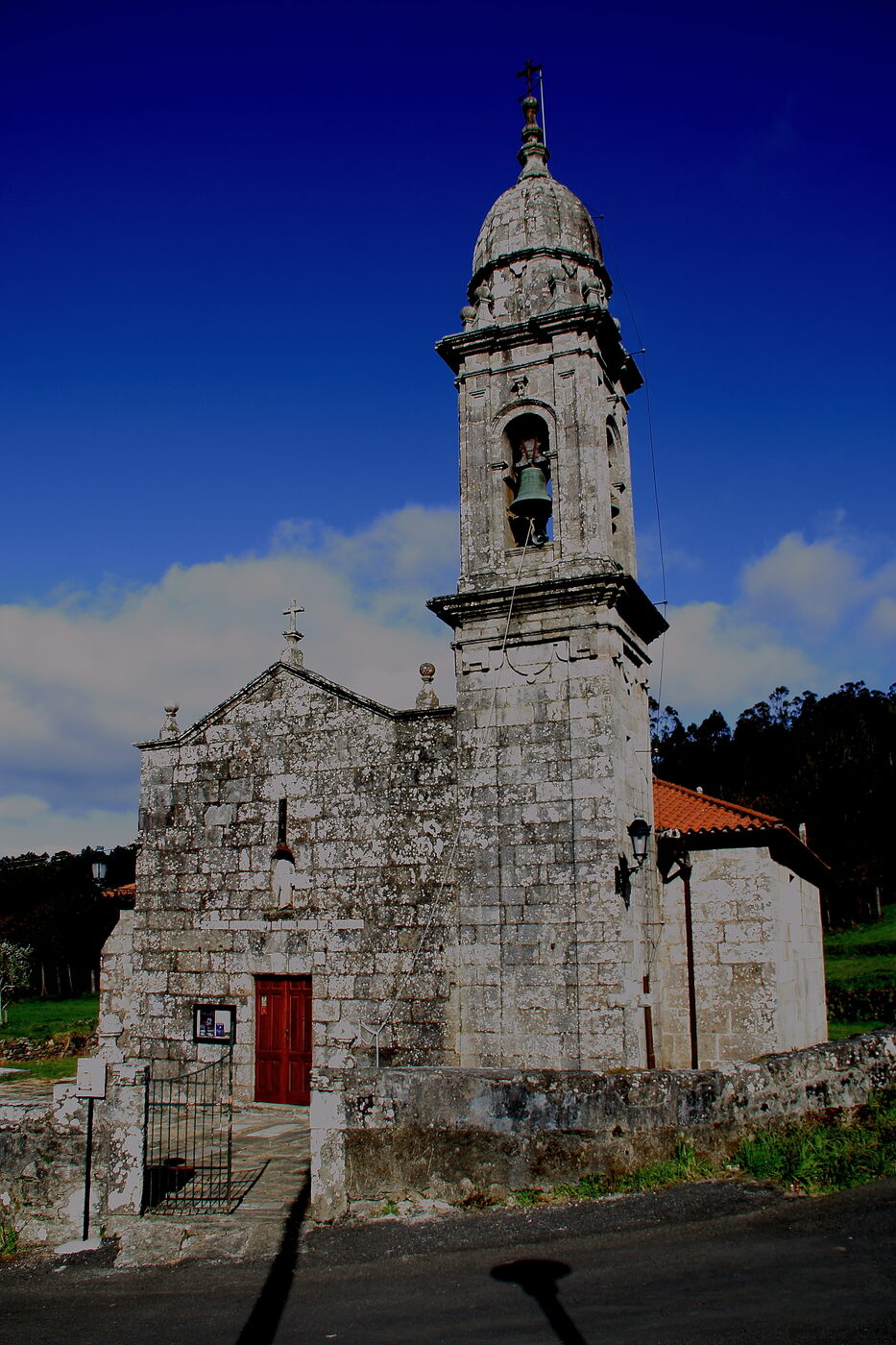 Igrexa de San Xoán de Cambeda en Vimianzo